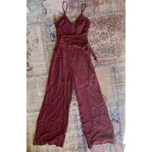 Style Stalker Burgundy Jumpsuit Romper wide legs SIZE LARGE